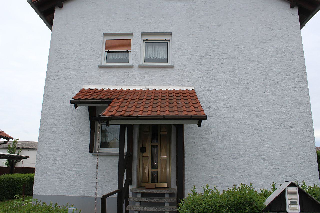 Gepflegtes 2-Familienhaus mit Garten - Bild# 4